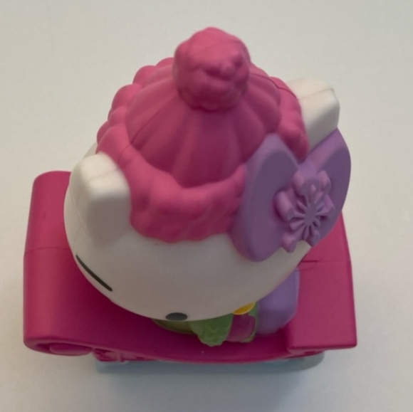 2011 McDonalds Hello Kitty in Sled Sleigh Sanrio Happy Meal Toy - Picture 8 of 9